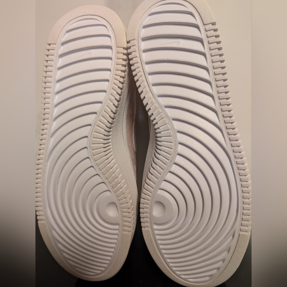 Nike Court Vision Alta LTR Platform Sneakers Size 10 Like New MSRP 94.99 - Picture 11 of 11